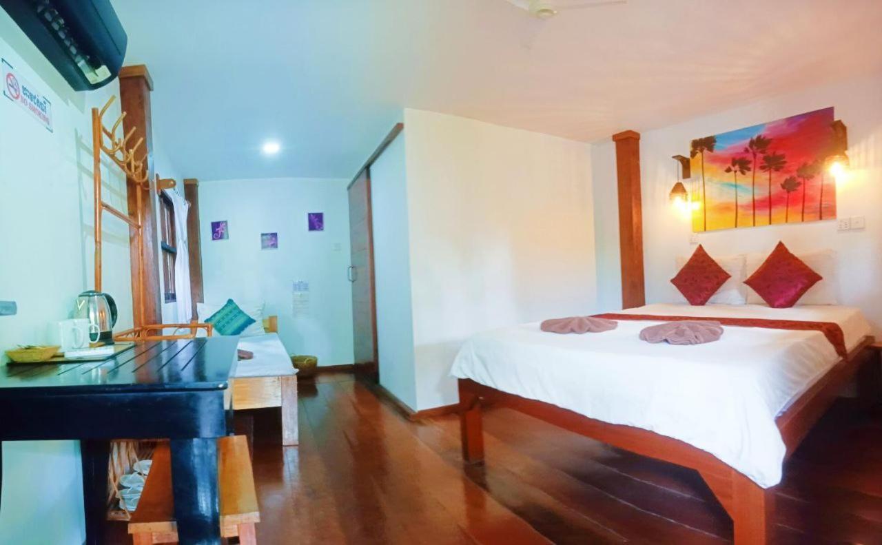 Gecko Village Kampot Exterior photo
